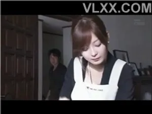 Người chồng đi công việc, vợ ở nhà bị chồng sắp cưới của chị gái cưỡng hiếp